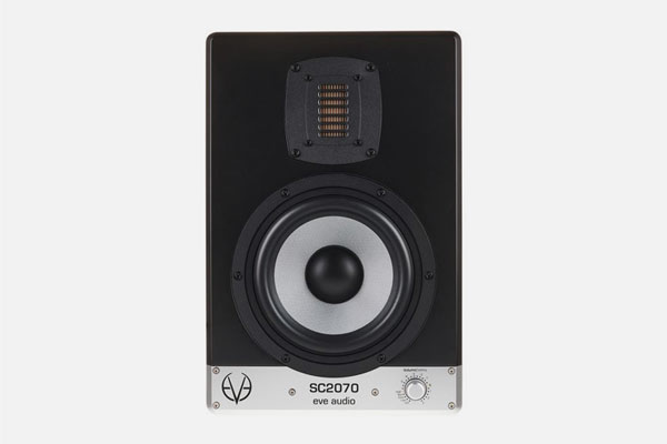 sc207 by eve audio
