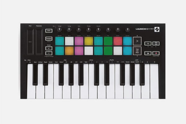 launchkey mini mk3 by novation