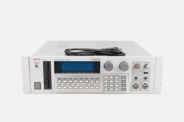 s1000 by akai professional